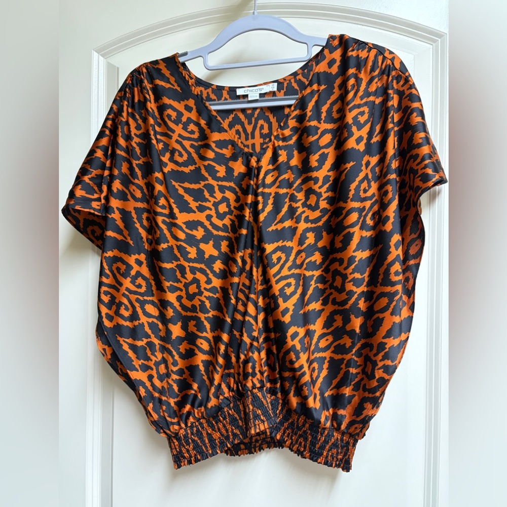 Chico's Ikat Vibrant Orange and dark navy Blouse